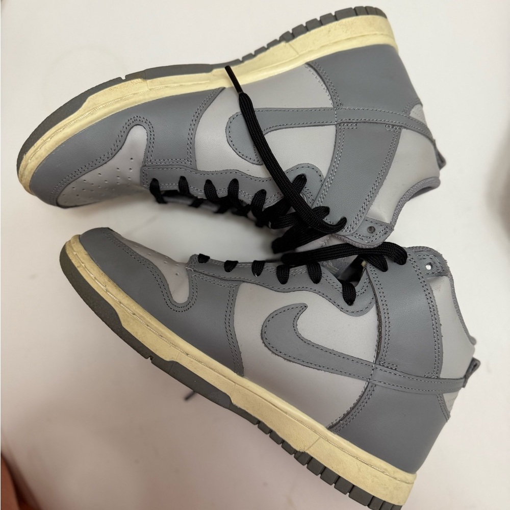 Nike High-Top Sneakers in Gray